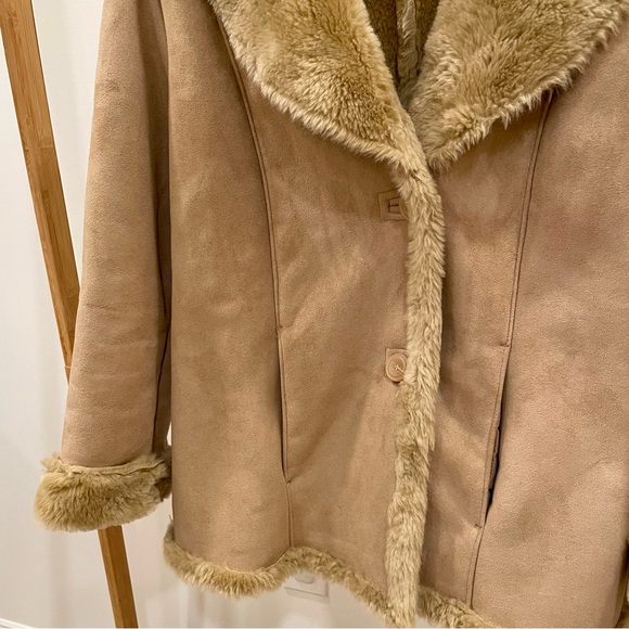 Vintage Faux Suede Faux Fur Lined Collared Penny Lane Jacket Coat in Camel/Tan - Picture 3 of 6